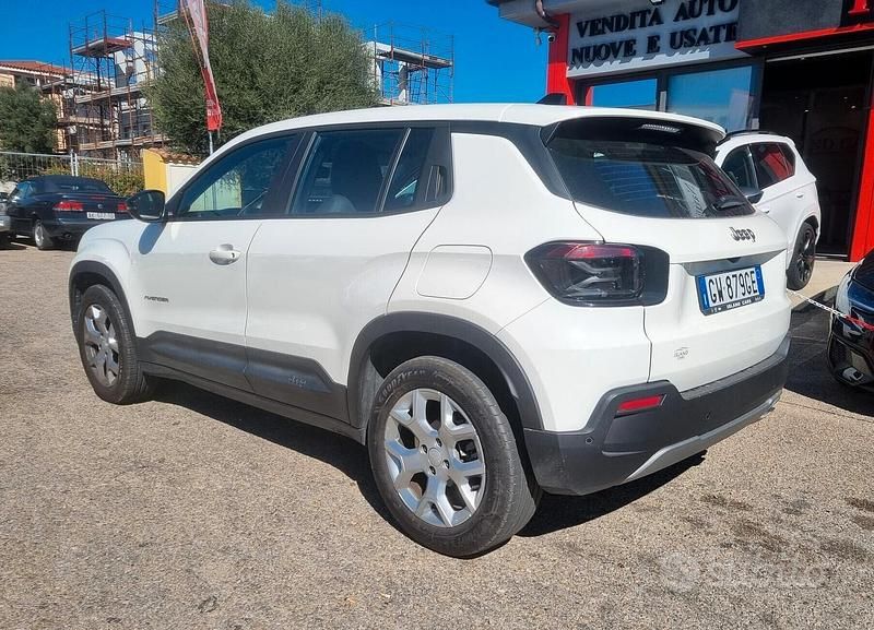 Usata Jeep Avenger Altitude 100 CV (73 kW) 2023 Bianco SUV