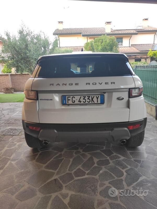 Usata Land Rover Range Rover evoque 150 CV (110 kW) 2017 Bianco SUV