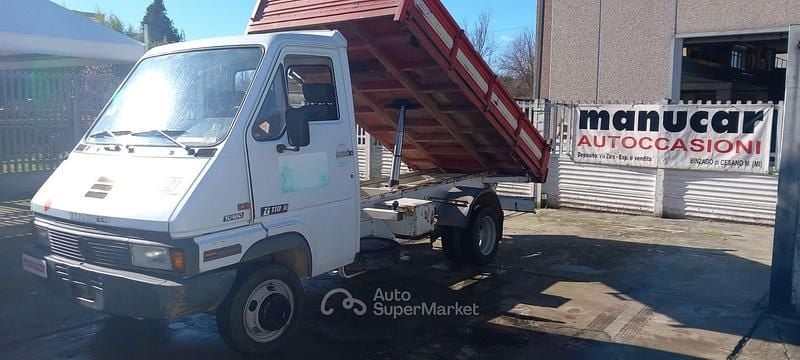Usata Renault Master 109 CV (80 kW) 1991 Bianco