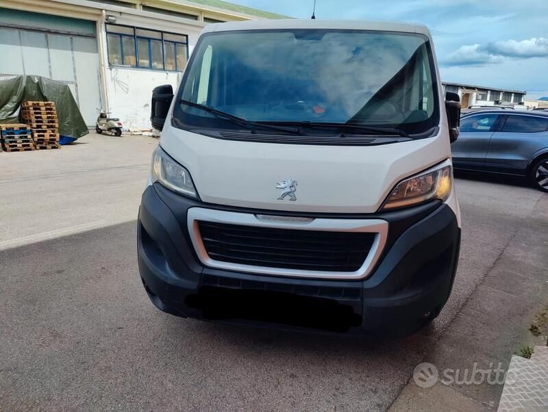 Bianco Usata 2019 Peugeot Boxer Furgone | 6000 € - Immagine 1/4