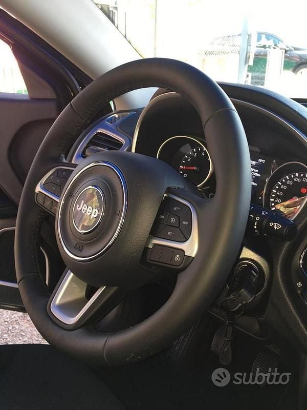 Usata Jeep Compass 140 CV (102 kW) 2019 Nero SUV