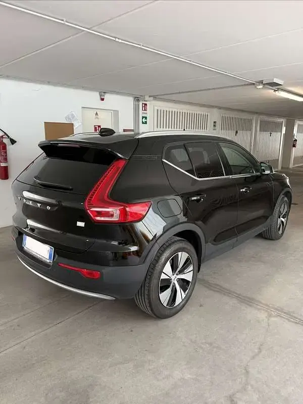 Usata Volvo XC40 Inscription 129 CV (94 kW) 2021 Nero SUV