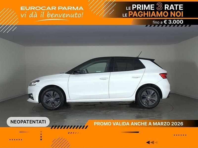 Usata Skoda Fabia Selection 80 CV (58 kW) 2025 Bianco luna metallizzato nero tulipano perlato Berlina