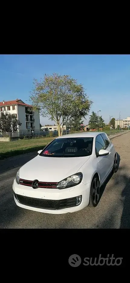 Usata VW Golf VI GTI 211 CV (155 kW) 2010 Bianco Utilitaria