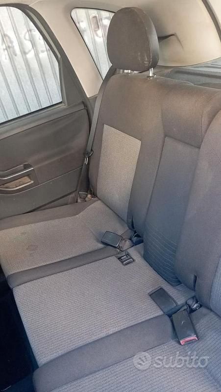 Usata Opel Meriva 101 CV (74 kW) 2005 Grigio Monovolume