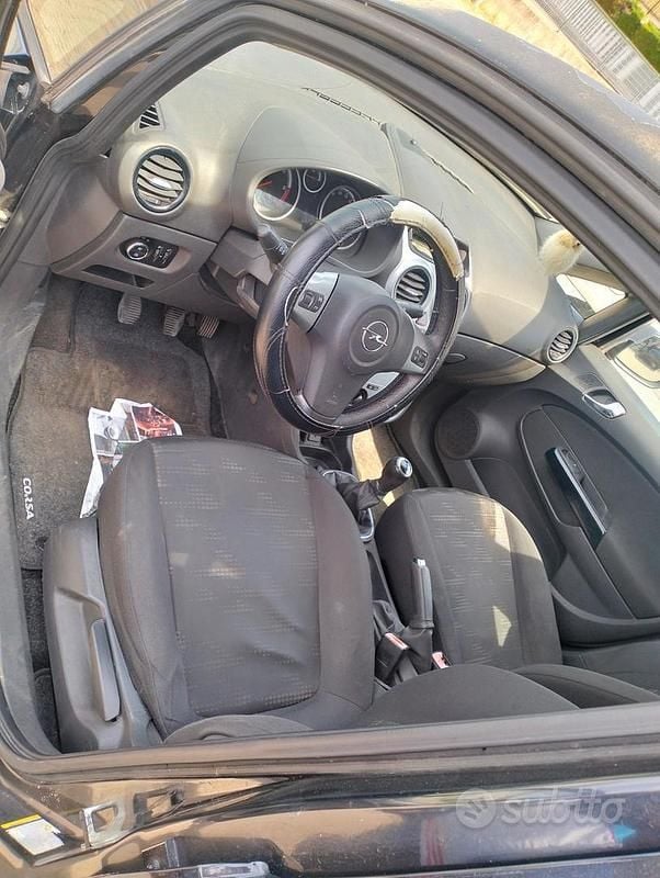 Occasion Opel Corsa 75 ch (55 kW) 2012 Citadine