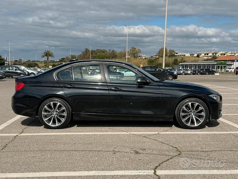 Usata BMW 316 Efficient Dynamics 116 CV (85 kW) 2012 Nero Berlina