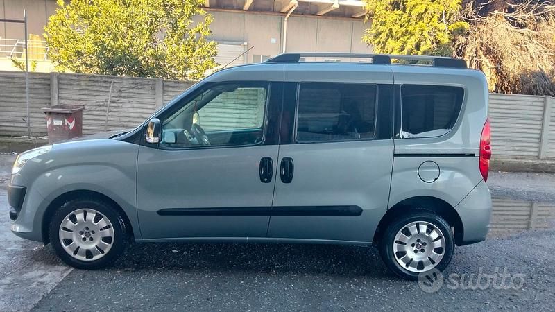 Usata Fiat Doblò 2011 Grigio Monovolume