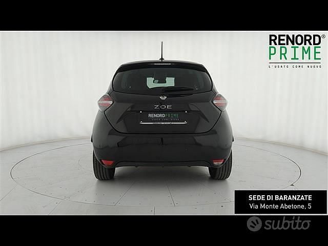 Usata Renault Zoe Intens 100 kW (136 CV) 2021 Nero Utilitaria