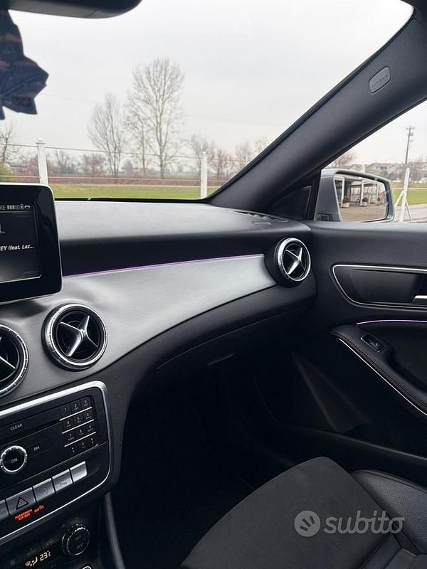 Usata Mercedes CLA220 Premium 177 CV (130 kW) 2016 Coupé