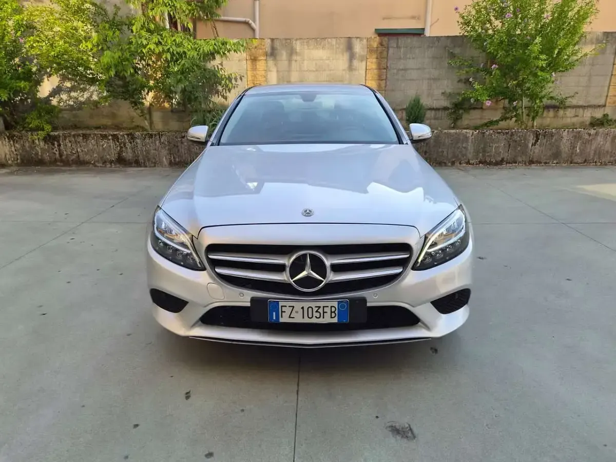 Usata Mercedes C220 Premium 194 CV (142 kW) 2019 Other Berlina