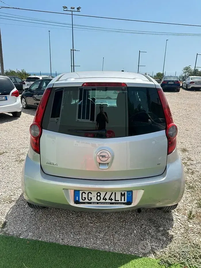 Usata Opel Agila Enjoy 86 CV (63 kW) 2009 Grigio Utilitaria