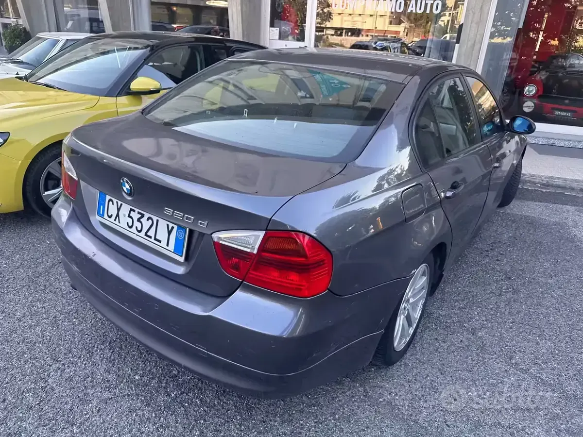 Usata BMW 320 163 CV (119 kW) 2005 Grigio Berlina