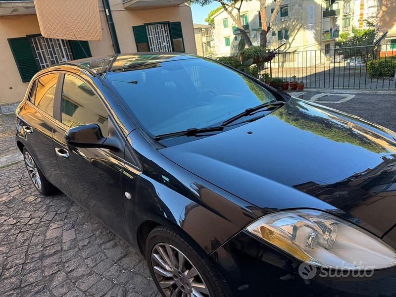 Usata Fiat Bravo 120 CV (88 kW) 2008 Nero Utilitaria