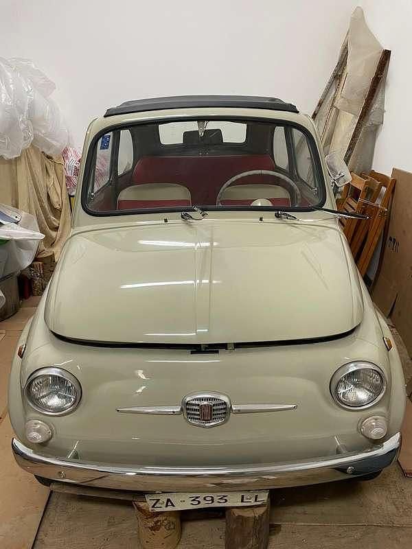 Usata Fiat 500 18 CV (13 kW) 1965 Beige Utilitaria