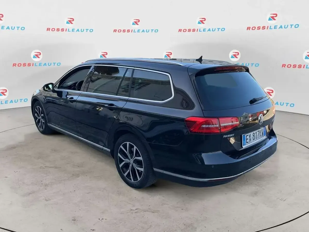 Usata VW Passat Highline 150 CV (110 kW) 2015 Nero Berlina