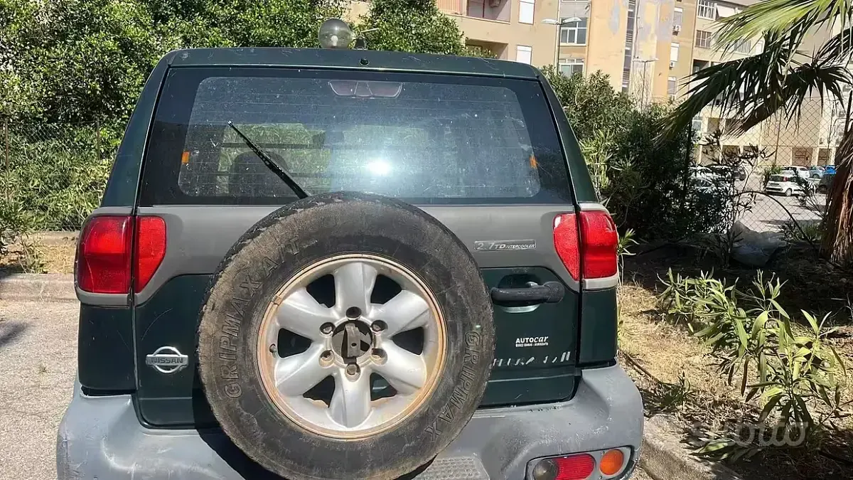 Usata Nissan Terrano 125 CV (91 kW) 2000 Verde SUV