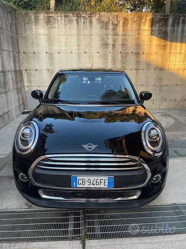 Usata Mini ONE 2020 Nero Utilitaria