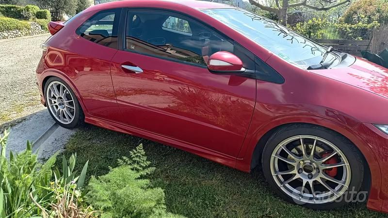 Usata Honda Civic Type R 201 CV (147 kW) 2007 Rosso Coupé