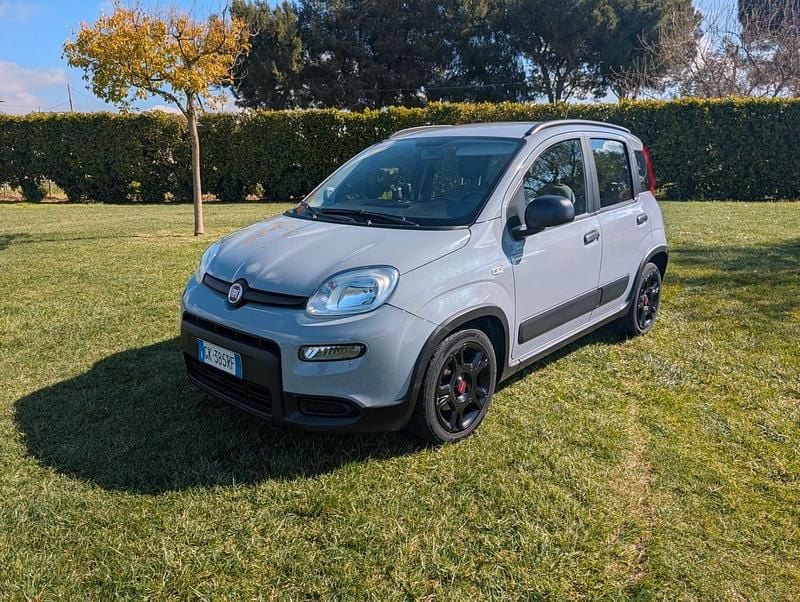 Usata Fiat Panda Cross Cross 69 CV (50 kW) 2022 Blu Utilitaria