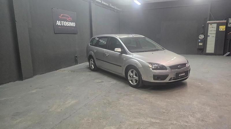Usata Ford C-MAX Ghia 115 CV (84 kW) 2006 Argento Monovolume