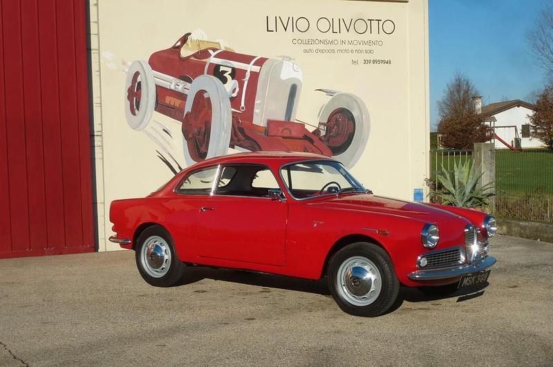 Usata Alfa Romeo Giulietta Sprint 80 CV (58 kW) 1962 Rosso Coupé