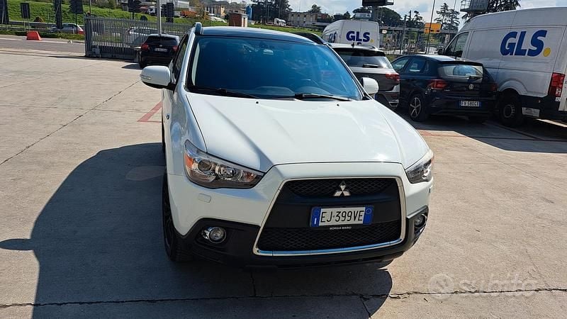 Usata Mitsubishi ASX Intense 150 CV (110 kW) 2011 Bianco SUV