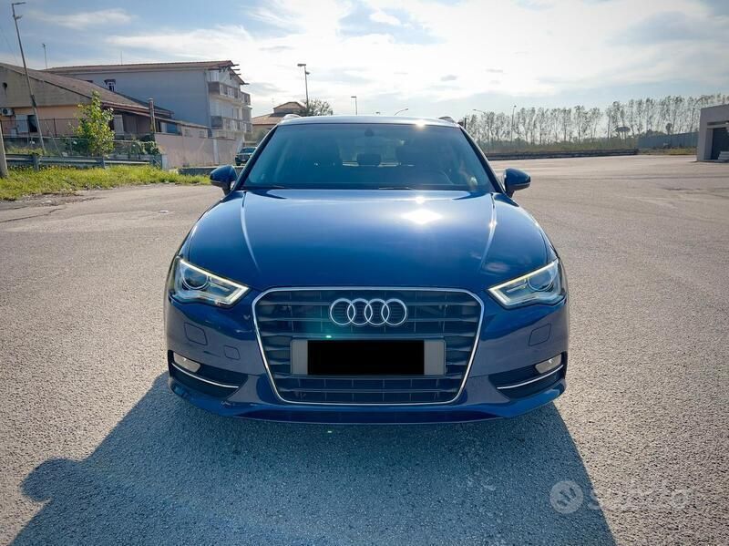 Usata Audi A3 Ambition 105 CV (77 kW) 2013 Blu/azzurro Berlina