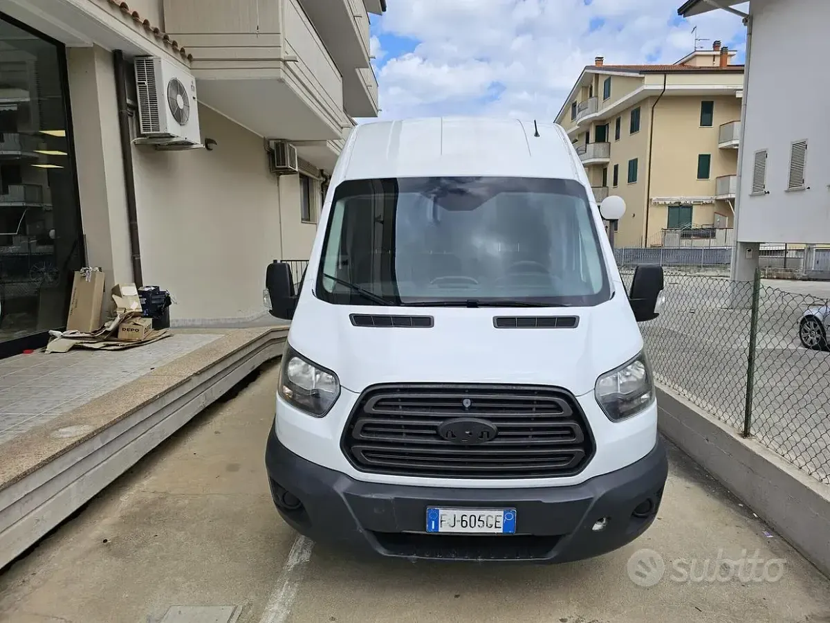 Usata Ford Transit 105 CV (77 kW) 2017 Bianco Berlina
