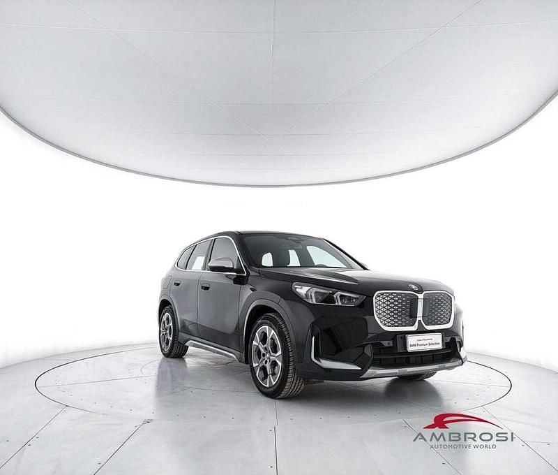 Usata BMW iX1 67 kW (92 CV) 2023 Nero SUV