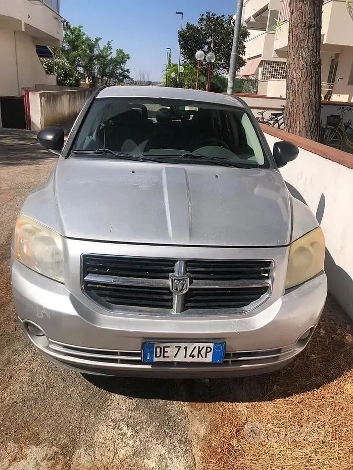 Usata Dodge Caliber 140 CV (102 kW) 2006 Grigio Utilitaria