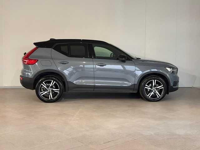 Usata Volvo XC40 Inscription 163 CV (119 kW) 2021 Grigio SUV