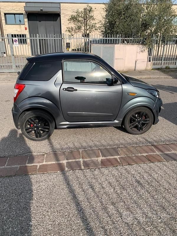 Usata Ligier JS50 2017 Grigio Utilitaria