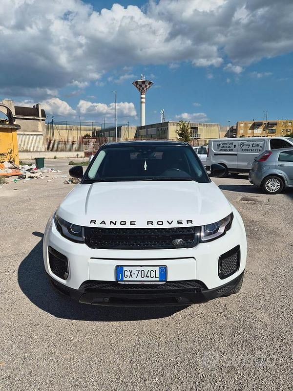 Bianco Usata 2017 Land Rover Range Rover evoque SUV | 10.000 € (Super prezzo) - Immagine 1/4