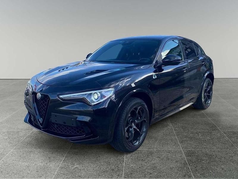 Usata Alfa Romeo Stelvio Quadrifoglio 510 CV (375 kW) 2018 Nero SUV
