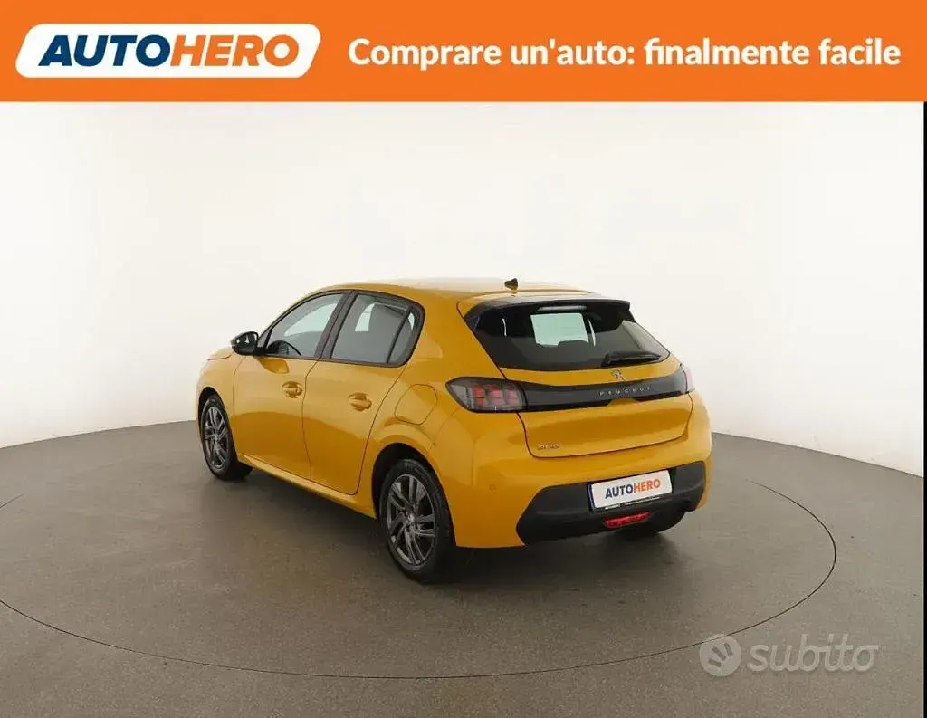 Usata Peugeot 208 75 CV (55 kW) 2022 Giallo Utilitaria