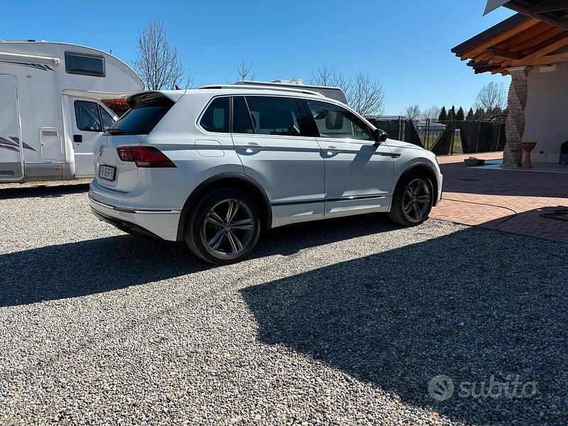 Usata VW Tiguan 116 CV (85 kW) 2018 Bianco SUV