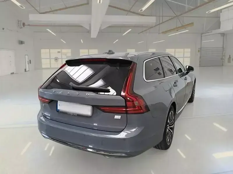 Usata Volvo V90 Core 252 CV (185 kW) 2022 Station wagon