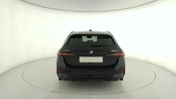 Usata BMW 520 M Sport 197 CV (144 kW) 2024 Nero Station wagon