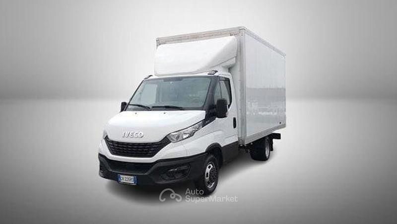 Usata Iveco Daily 136 CV (100 kW) 2022 Bianco Furgone