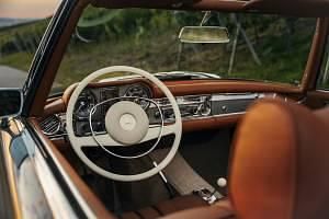 Käytetty Mercedes SL280 170 HP (125 kW) 1969 Harmaa Avoauto