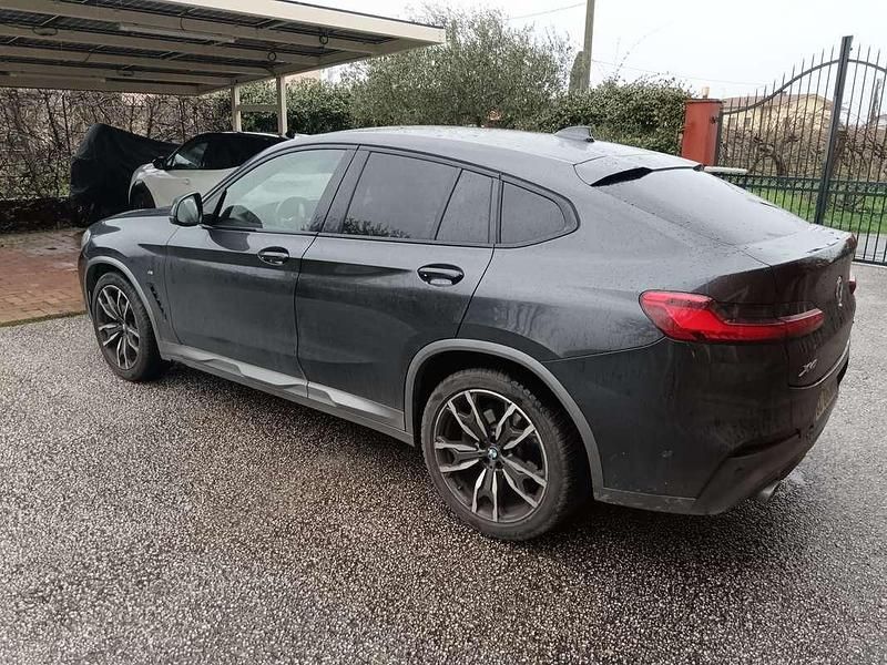 Usata BMW X4 M Sport 231 CV (169 kW) 2020 Grigio SUV