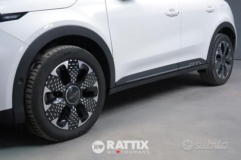 Usata Fiat 600 La Prima 110 CV (80 kW) 2025 Bianco SUV