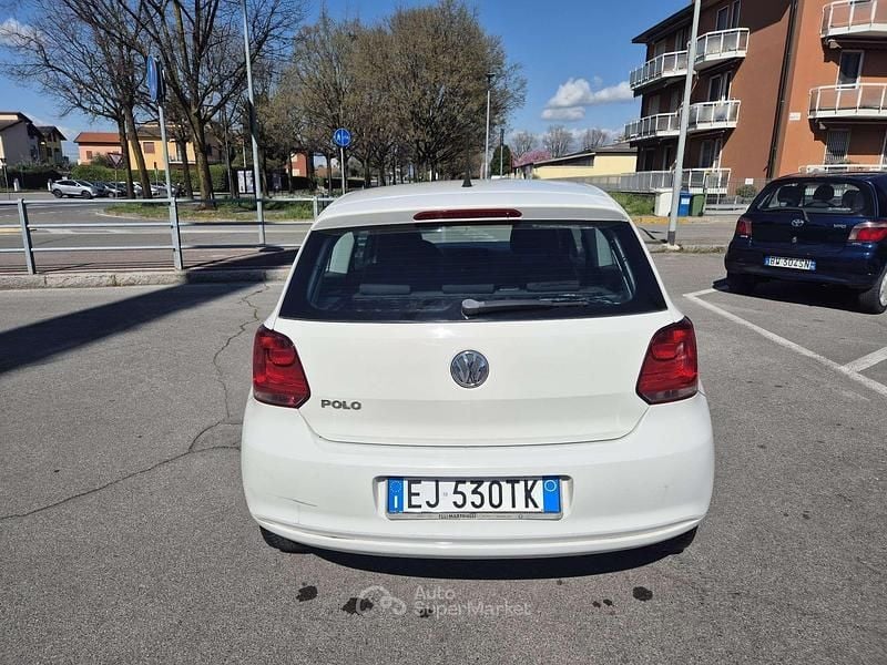 Usata VW Polo Trendline 60 CV (44 kW) 2011 Bianco Utilitaria