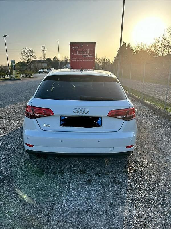 Usata Audi A3 Admired 150 CV (110 kW) 2019 Bianco Berlina