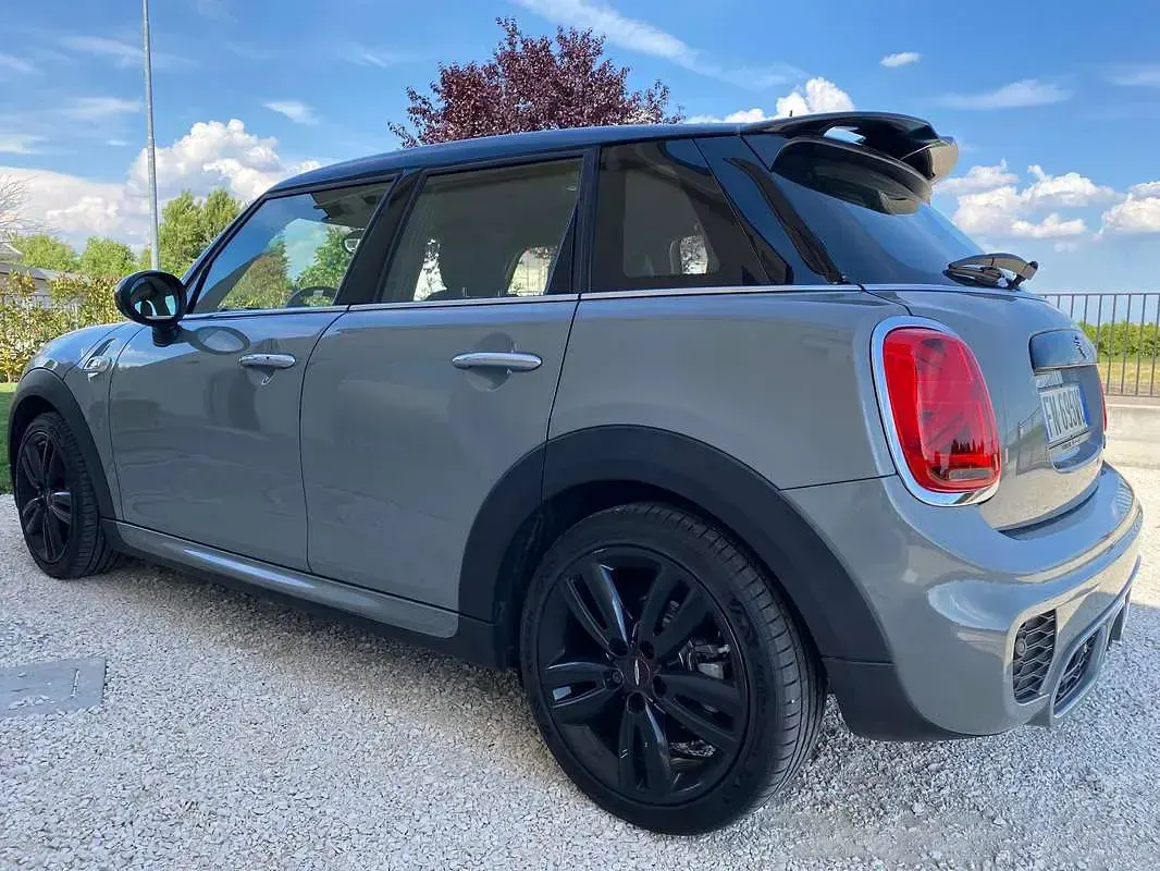 Usata Mini Cooper S Hype 192 CV (141 kW) 2018 Grigio Utilitaria