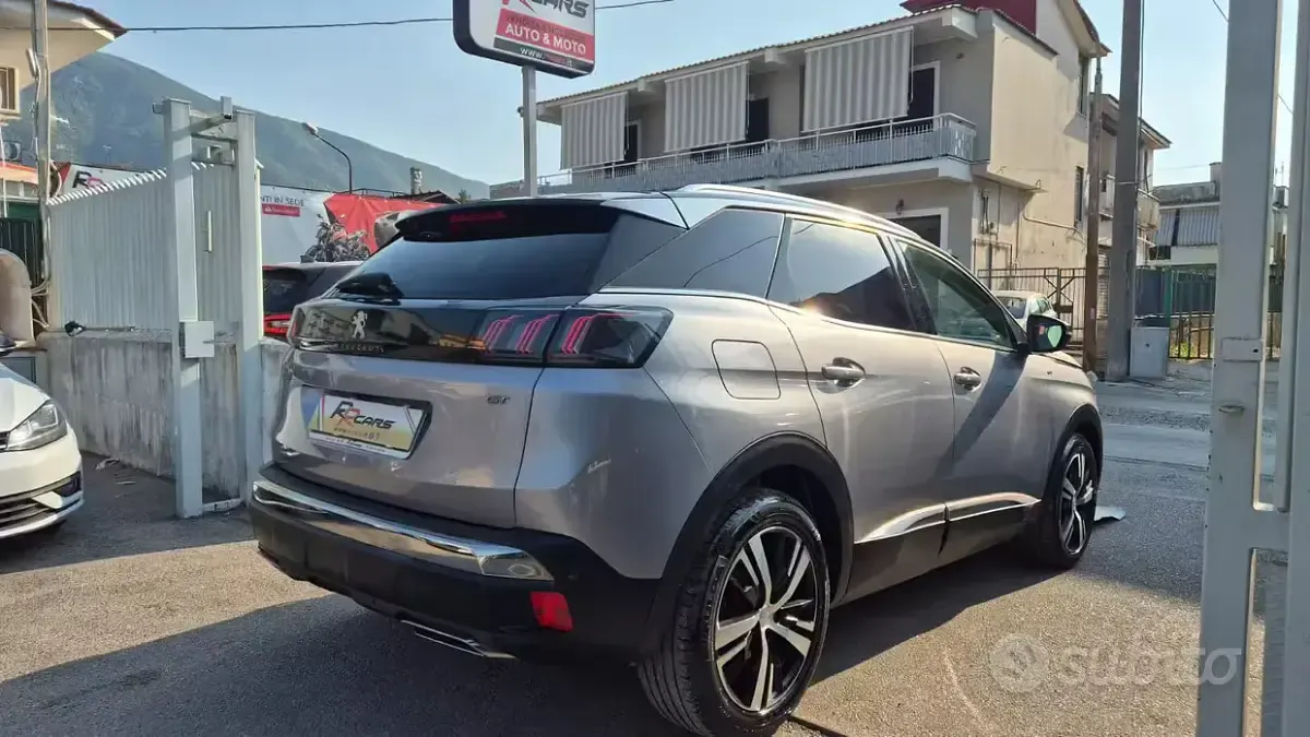 Usata Peugeot 3008 GT 131 CV (96 kW) 2022 Grigio SUV