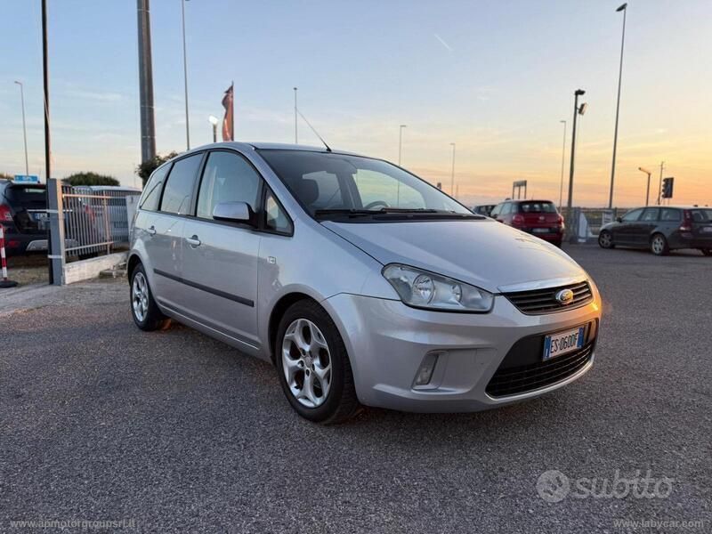 Usata 2007 Ford C-MAX Titanium Monovolume | 3000 € (Cara) - Immagine 1/4
