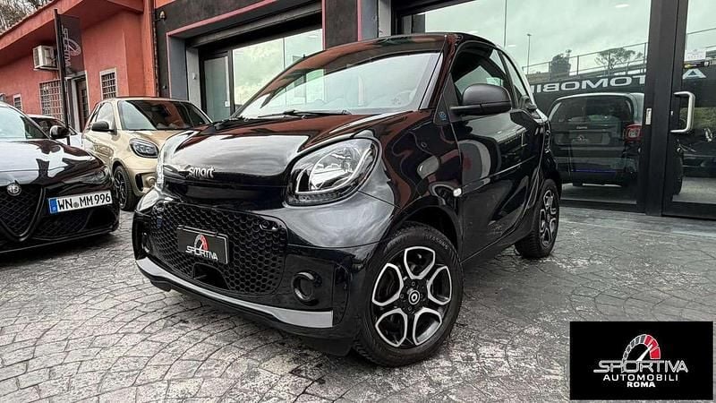 Usata Smart ForTwo Coupé Prime 60 kW (82 CV) 2022 Nero Utilitaria