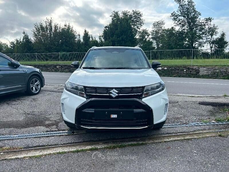 Usata Suzuki Vitara Cool 130 CV (95 kW) 2024 Bianco santorini SUV